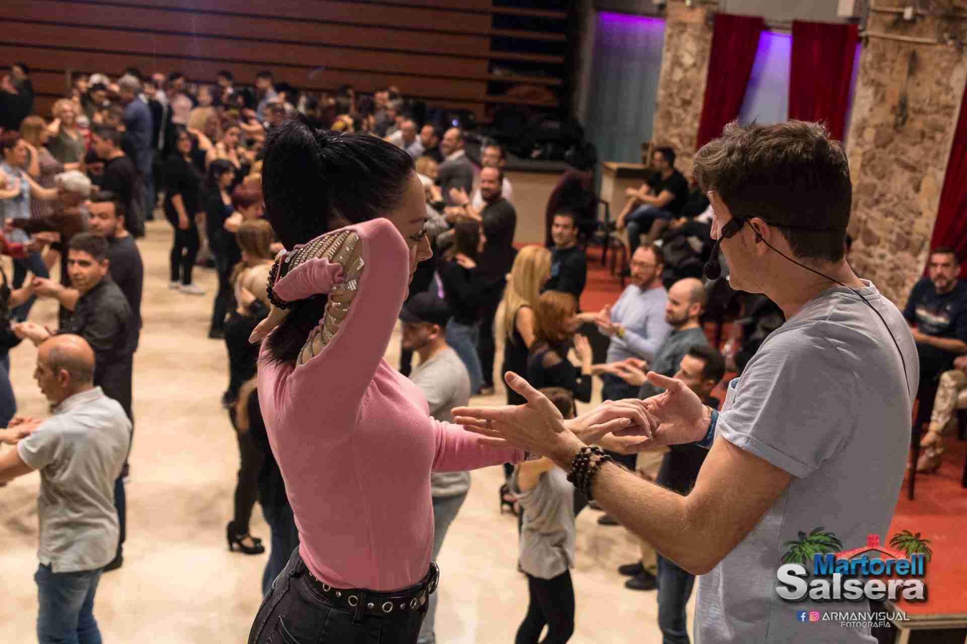 Bachata con Pedro Gea y Zoe Mulet